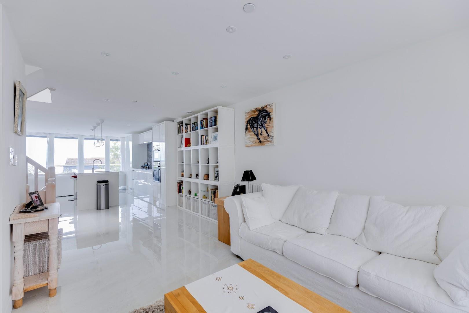 Craig Yr Eos Avenue, Ogmore By Sea, Vale of Glamorgan, CF32 0PF